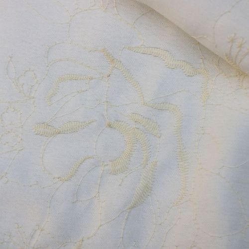 Twill Rayon Bordado Orquidea